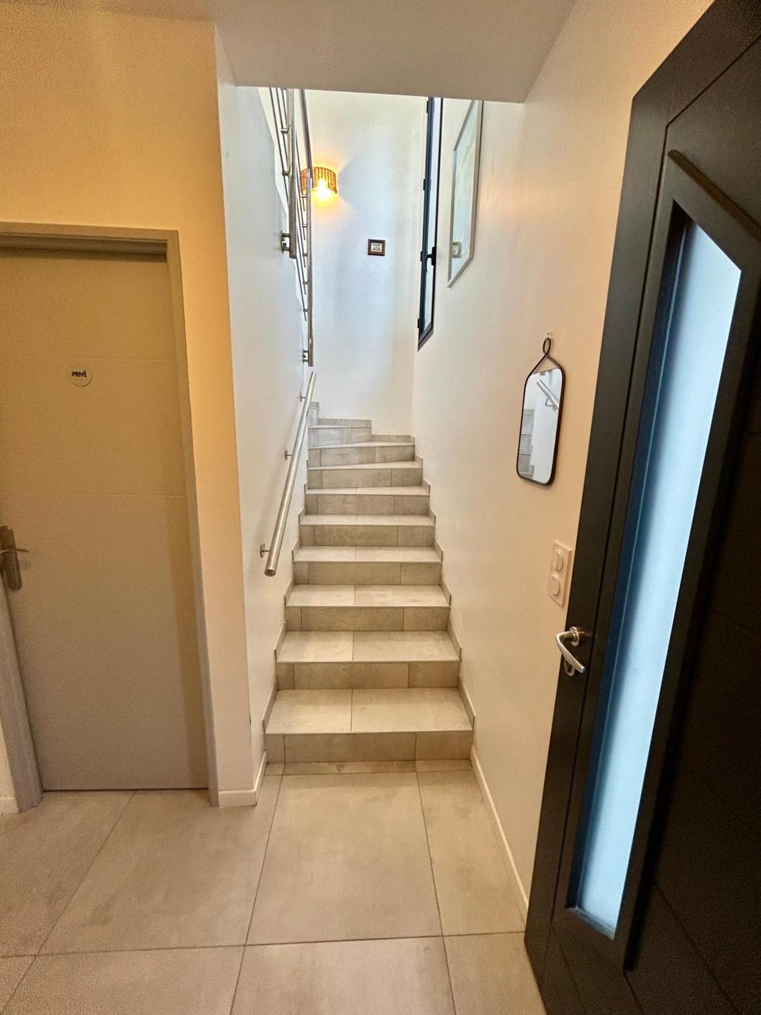 Appartement Luxe Le Levant Hyères المظهر الخارجي الصورة